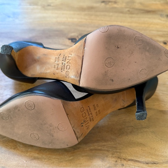 Classic Vince D’Orsay Matte Black Leather Pumps - 7.5 / 38 - Picture 5 of 5